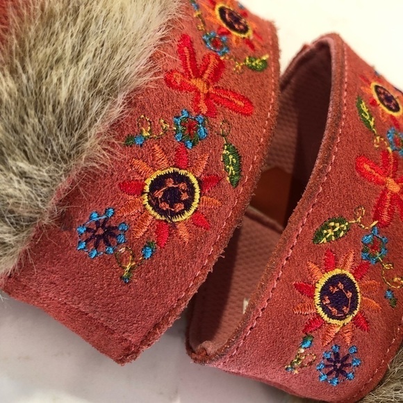 NEW Romeo Juliette Peach Cottage Leather Suede Furry Floral Embroider Tall Boots - Picture 6 of 14